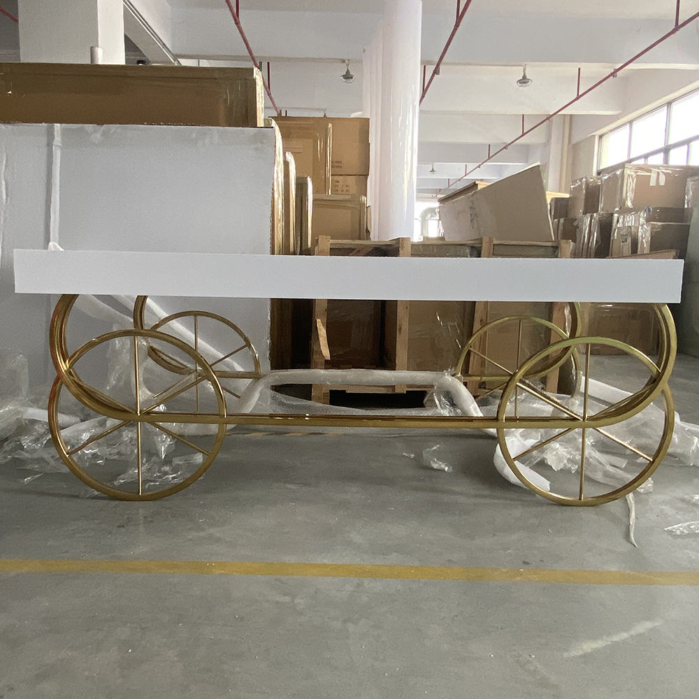 Custom Event Candy Cart with G - Bar Cart Gold incelemesi ve fiyatı